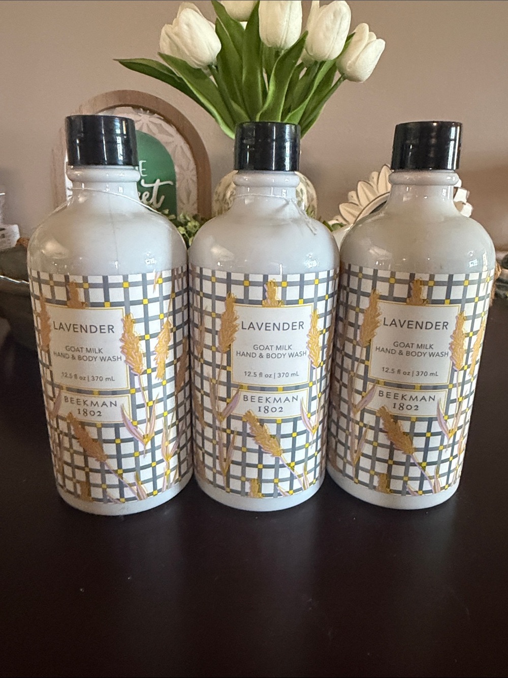 Beekman 1802 Lavender Goat Milk Hand & Body Wash - White